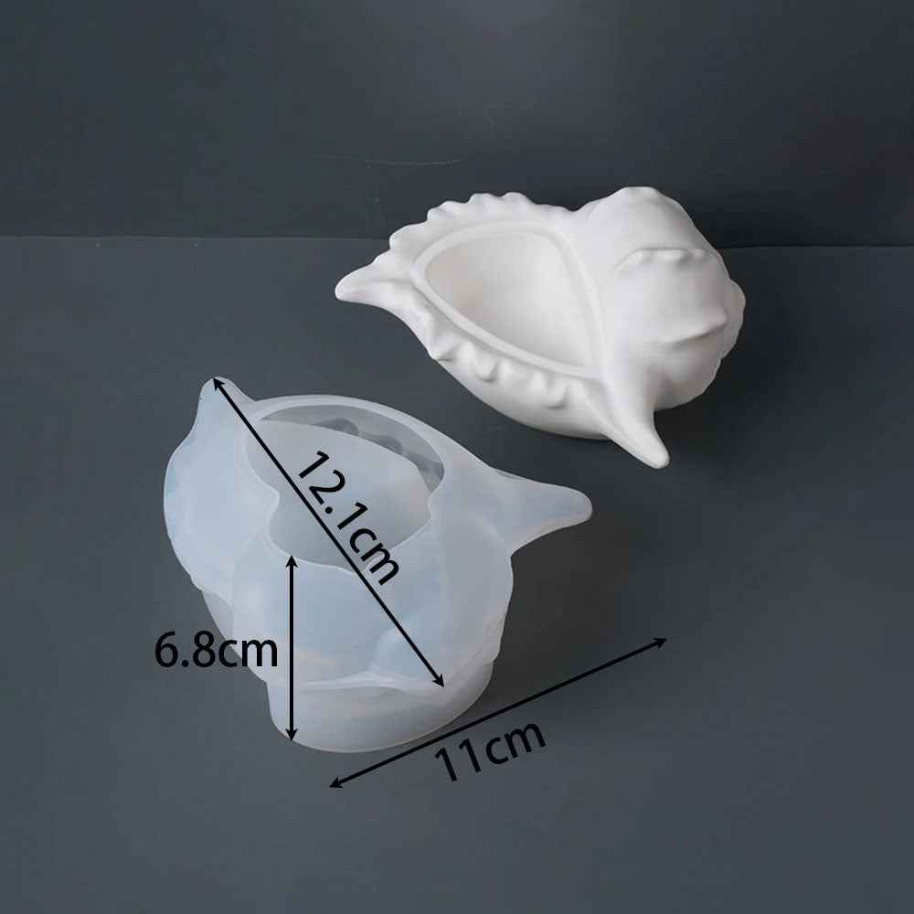 Marea Conch Shell Candle Vessel Silicone Mold