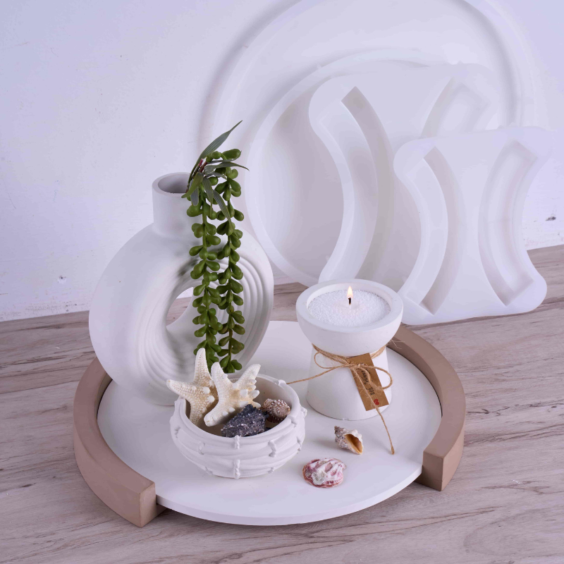 Lunara Round Tray Mold Set