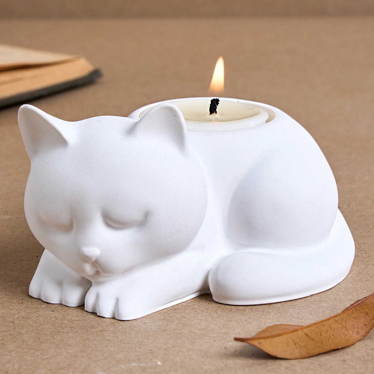 Sleeping Cat Candle Holder Silicone Mold
