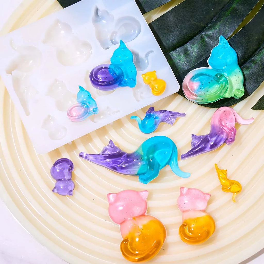 Miora Curl Cat Silicone Mold