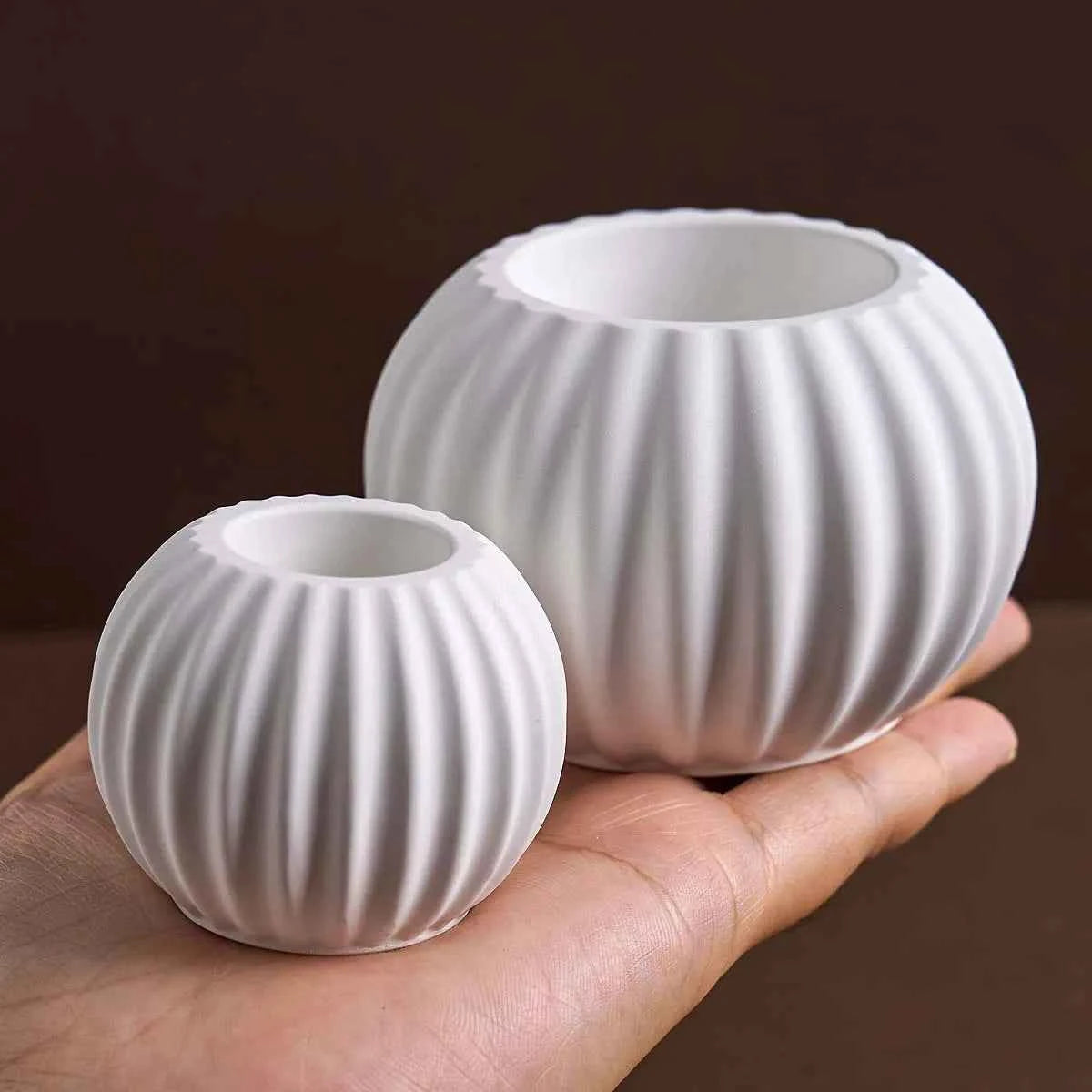 Strial Bulb Candle Cup Silicone Mold
