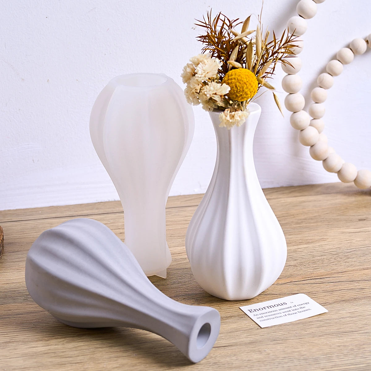 Minimalist Fine Neck Mouth Vase Silicone Mold.