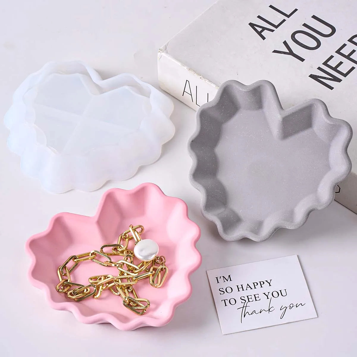 Verlun Ruffle Heart Silicone Mold