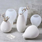 Ondara Contour Vase Silicone Mold