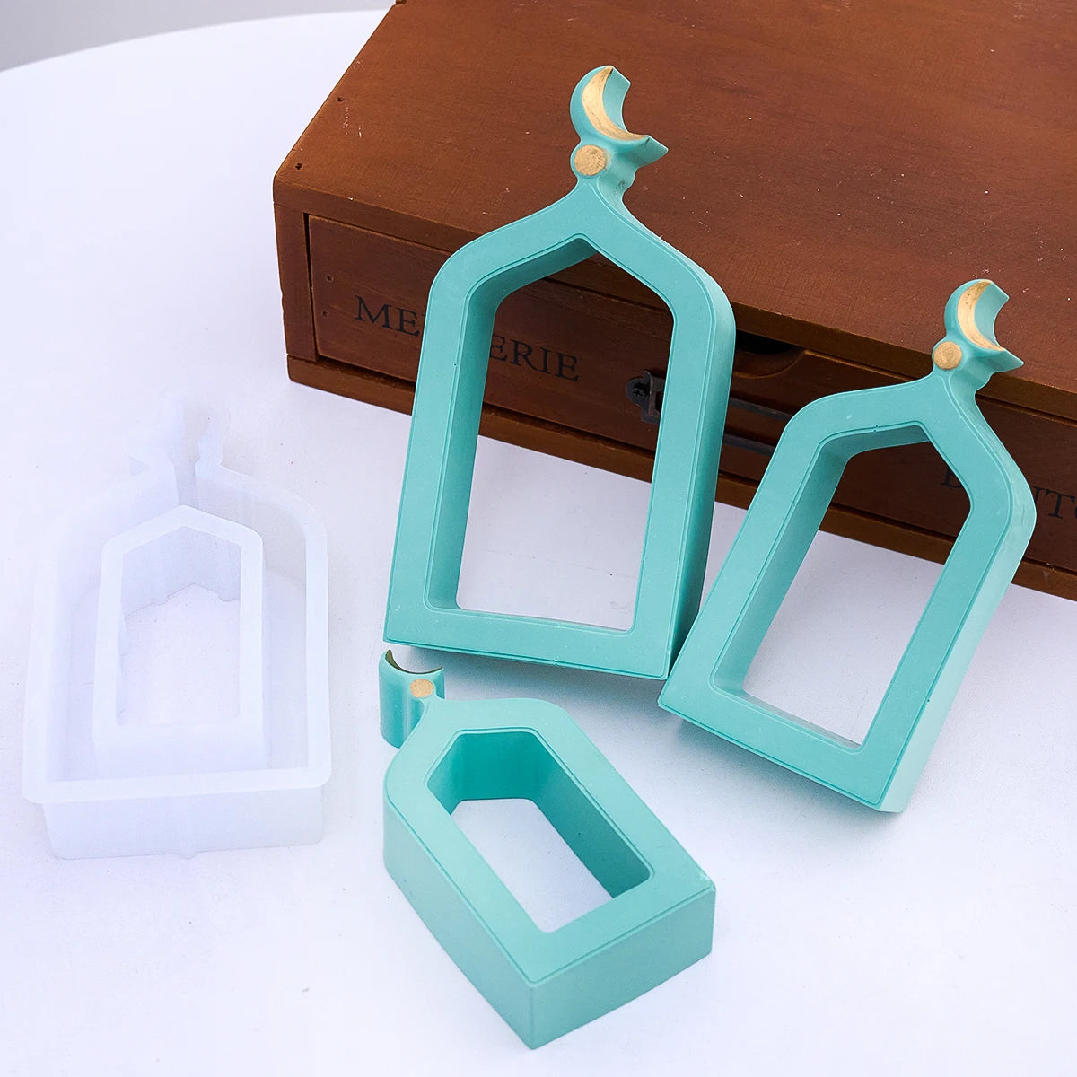 Creative Hollow Door Silicone Mold.
