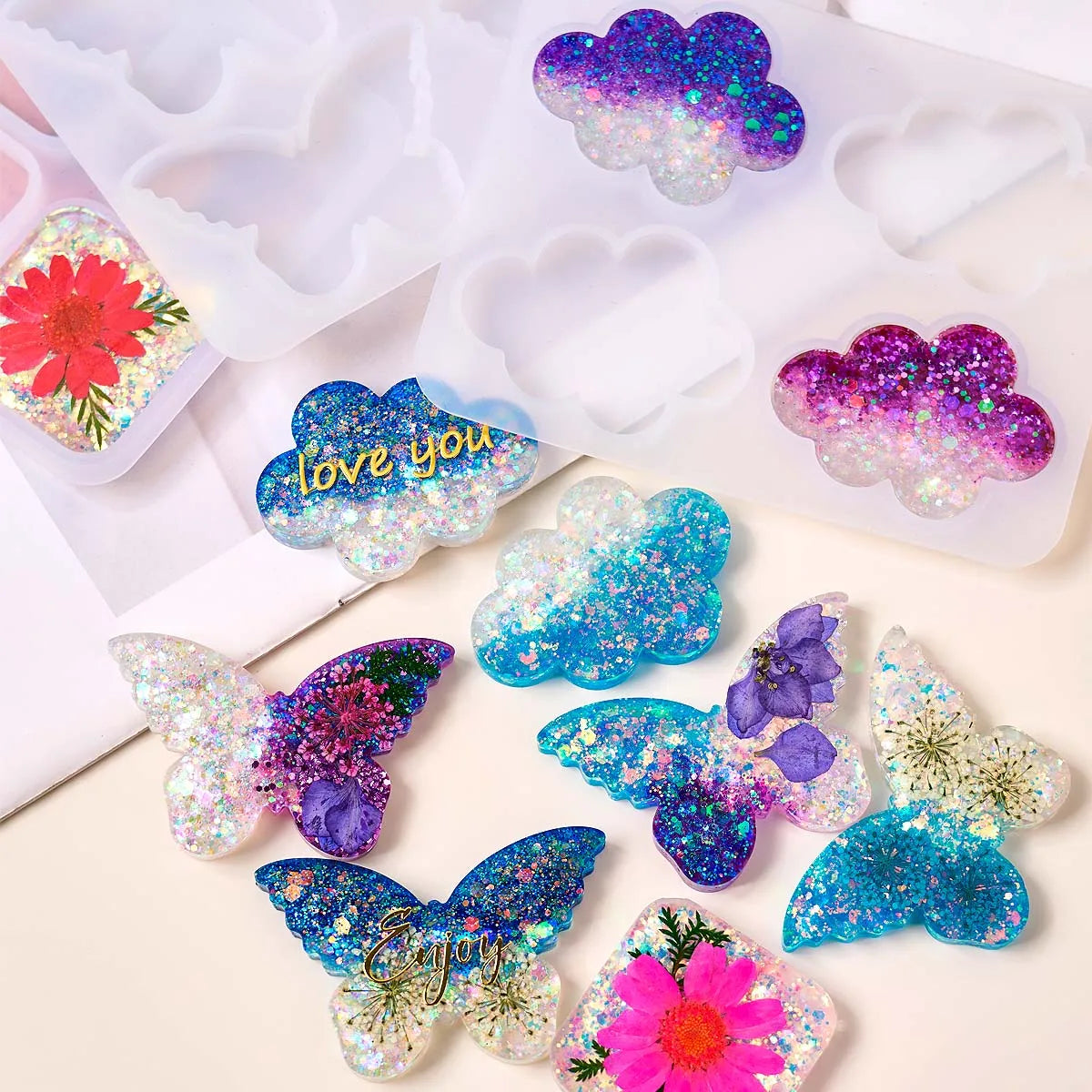 4 Cavities Pendant Silicone Molds.