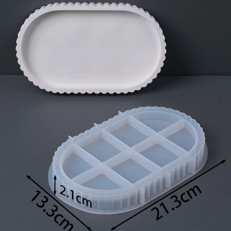 Scallop Edge Silicone Tray Molds.
