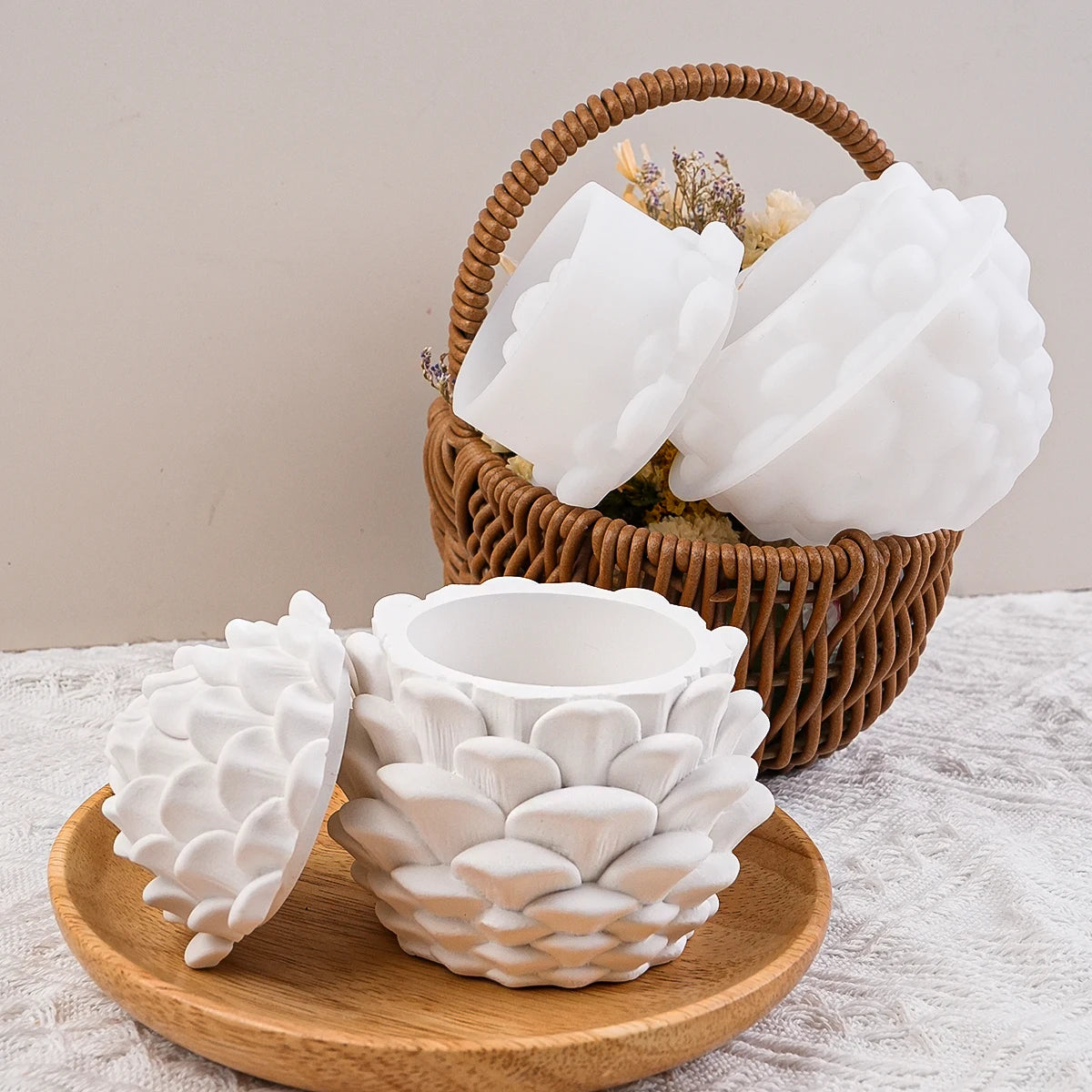 Orsa Scale Pinecone Silicone Mold