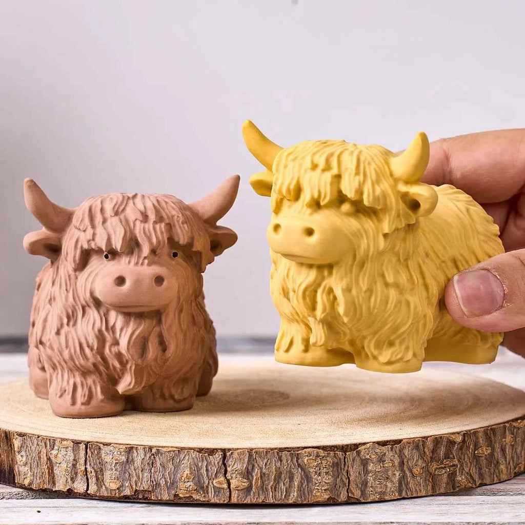 Thulan Fringe Highland Cow Silicone Mold