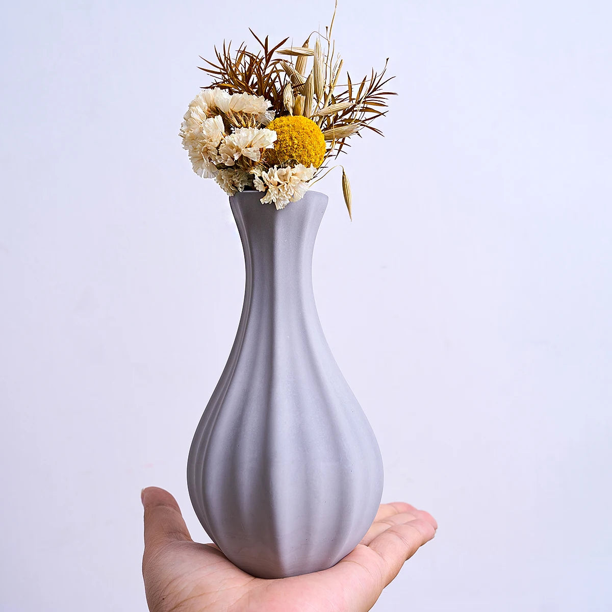 Minimalist Fine Neck Mouth Vase Silicone Mold