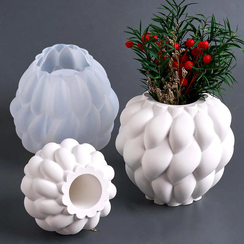 Rotating Raindrops Silicone Vase Mold