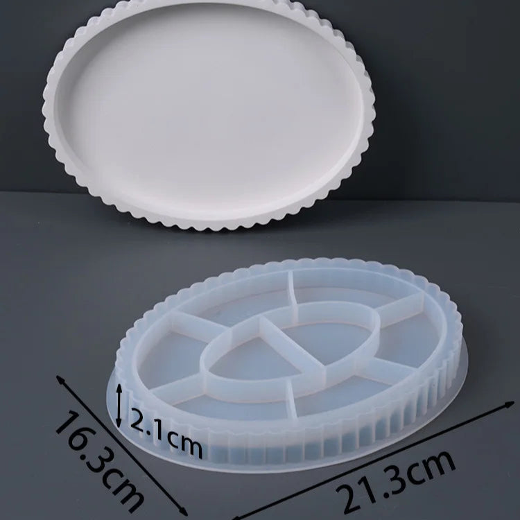 Scallop Edge Silicone Tray Molds.