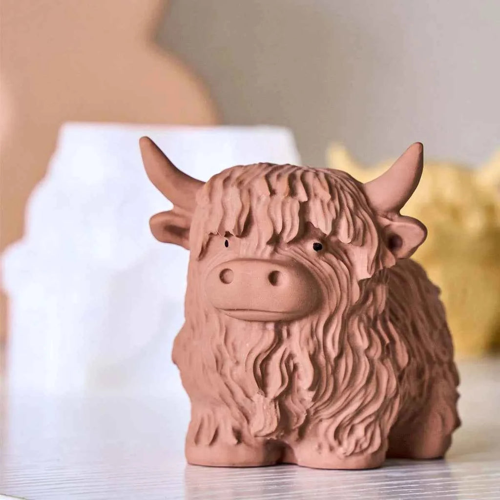 Thulan Fringe Highland Cow Silicone Mold