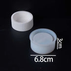 Two white plastic bottle caps shown on a black background with overlaid dimensions and text reading 6.8cm, 3cm, and Molds Weight:35g.